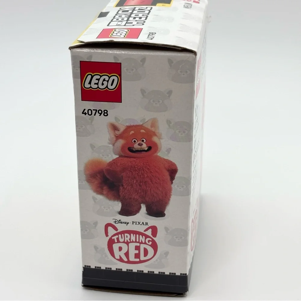 LEGO Turning Red BrickHeadz Disney Red Panda Mei‎ Set # 40798 Sealed/Unopened
